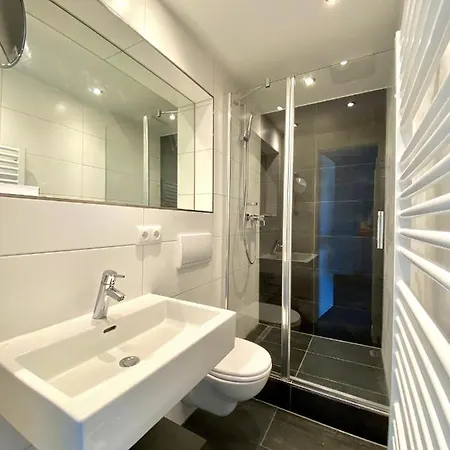 Hotel Zum Fischer 3*