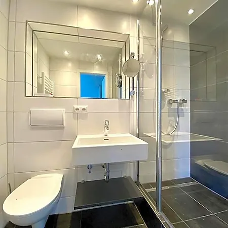 Zum Fischer Hotel 3*